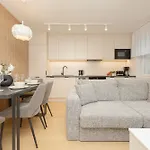 Апартаменты Comfortable Wola & Balcony By Renters *